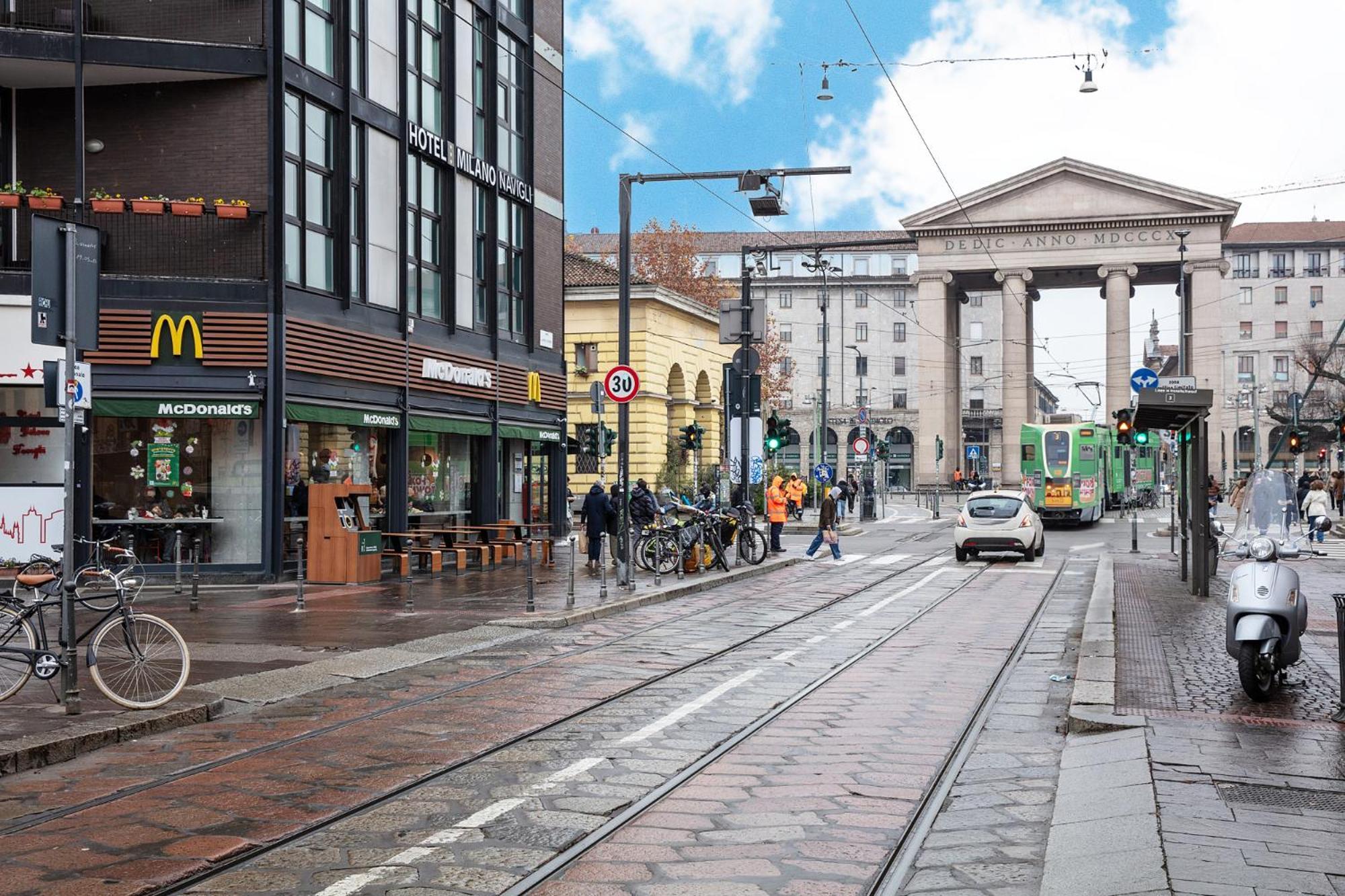 Dehomes - Porta Ticinese Luxury Milan
